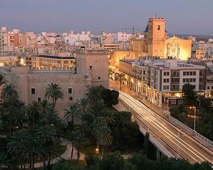 דירות Piso Centro Elche Junto Basilica מראה חיצוני תמונה